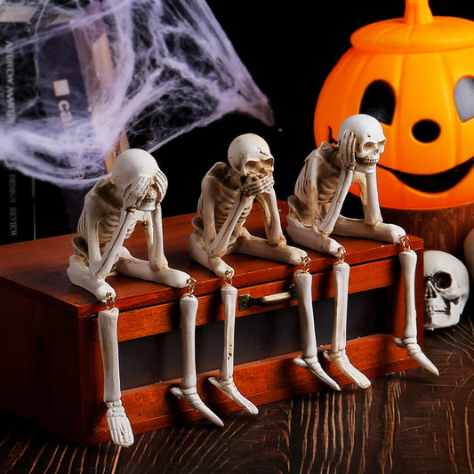 Spooky Skulls Halloween Decor